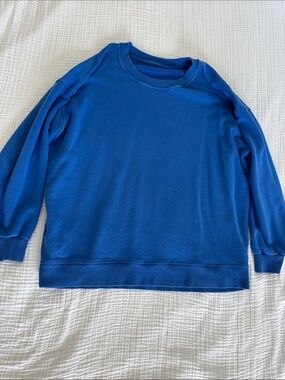 lululemon athletica Crew Neck Sweatshirt in Royal Blue